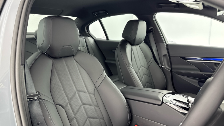 BMW i5 250kW eDrive40 M Sport 84kWh 4dr Auto Electric Saloon